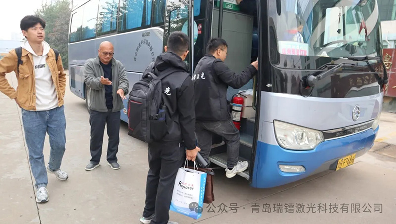 十年共成長(zhǎng)  揚(yáng)帆再啟航 十年共成長(zhǎng)  揚(yáng)帆再啟航