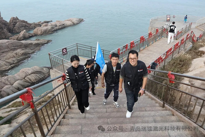 十年共成長(zhǎng)  揚(yáng)帆再啟航 十年共成長(zhǎng)  揚(yáng)帆再啟航