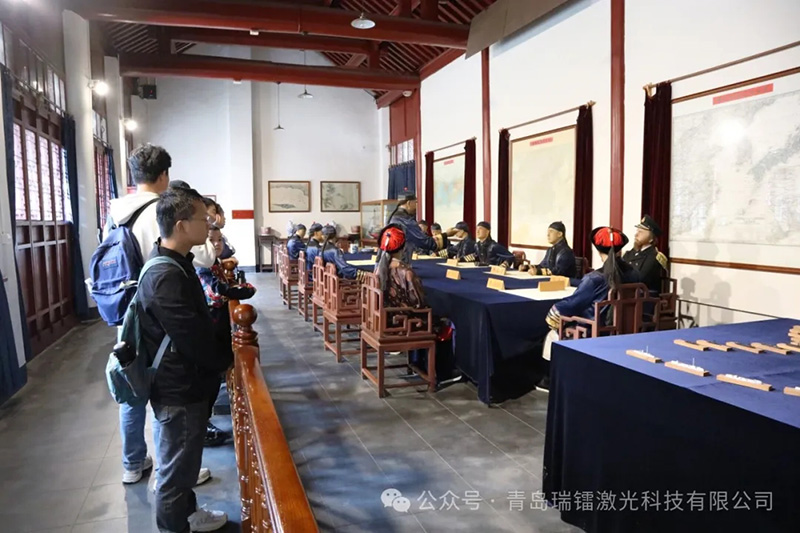 十年共成長(zhǎng)  揚(yáng)帆再啟航 十年共成長(zhǎng)  揚(yáng)帆再啟航